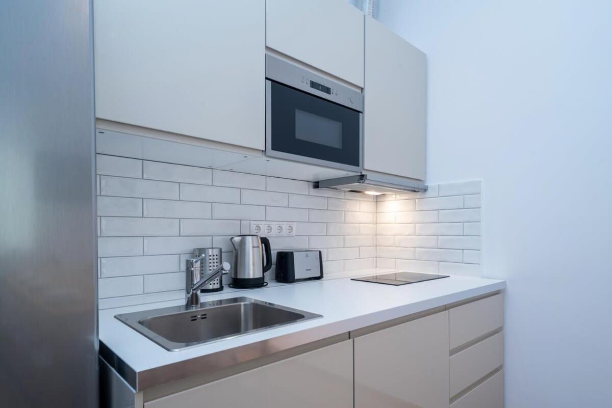 Apartment Stylish Under The Buda Castle